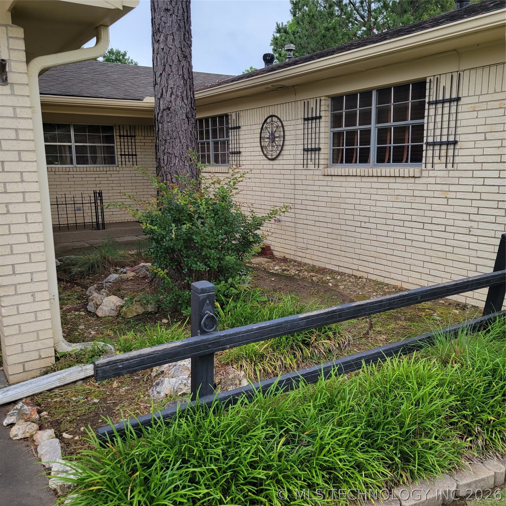 1302 SE 12th Street Wagoner OK 74467