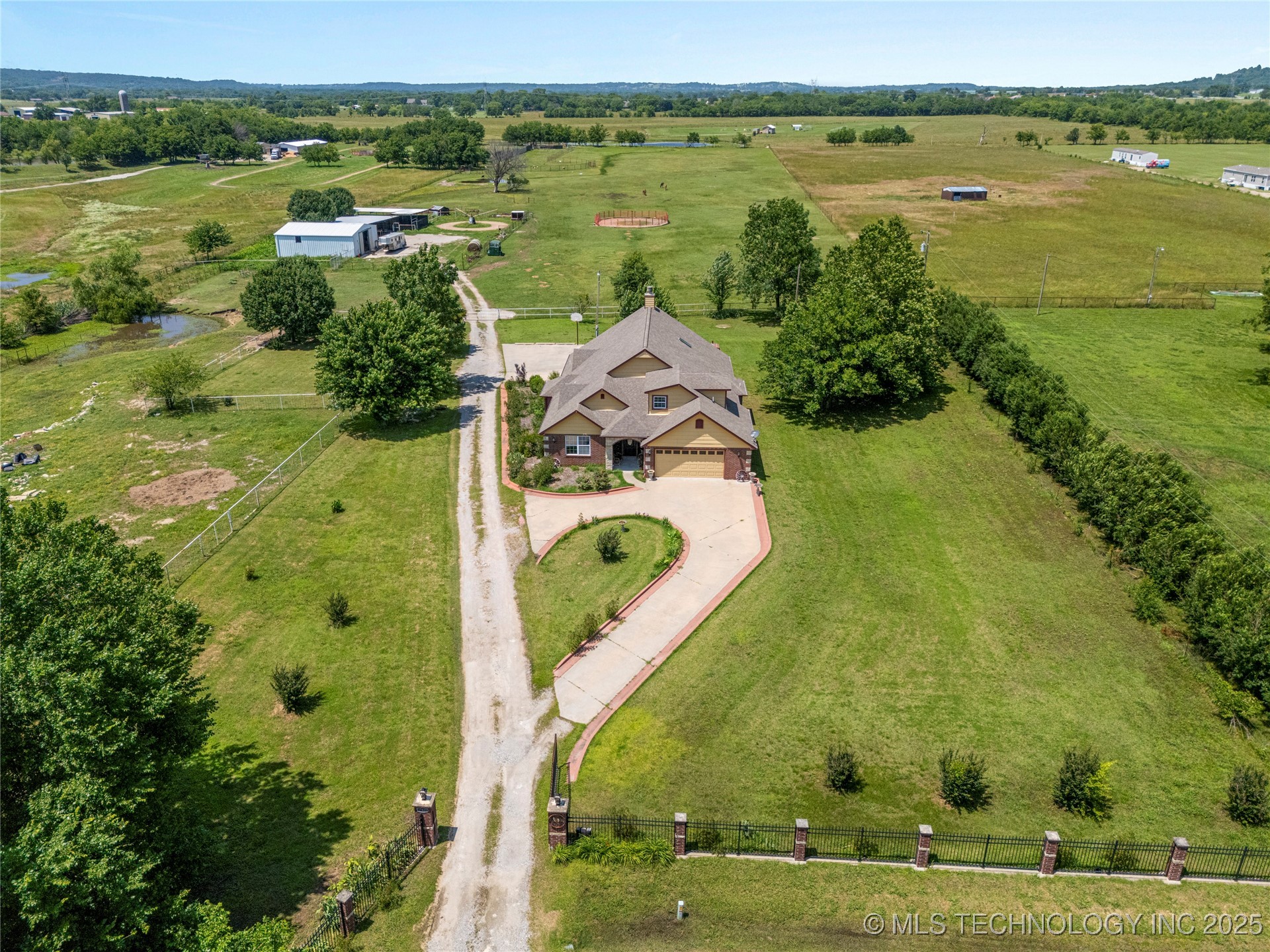 17822 S 44th West Avenue Mounds OK 74047