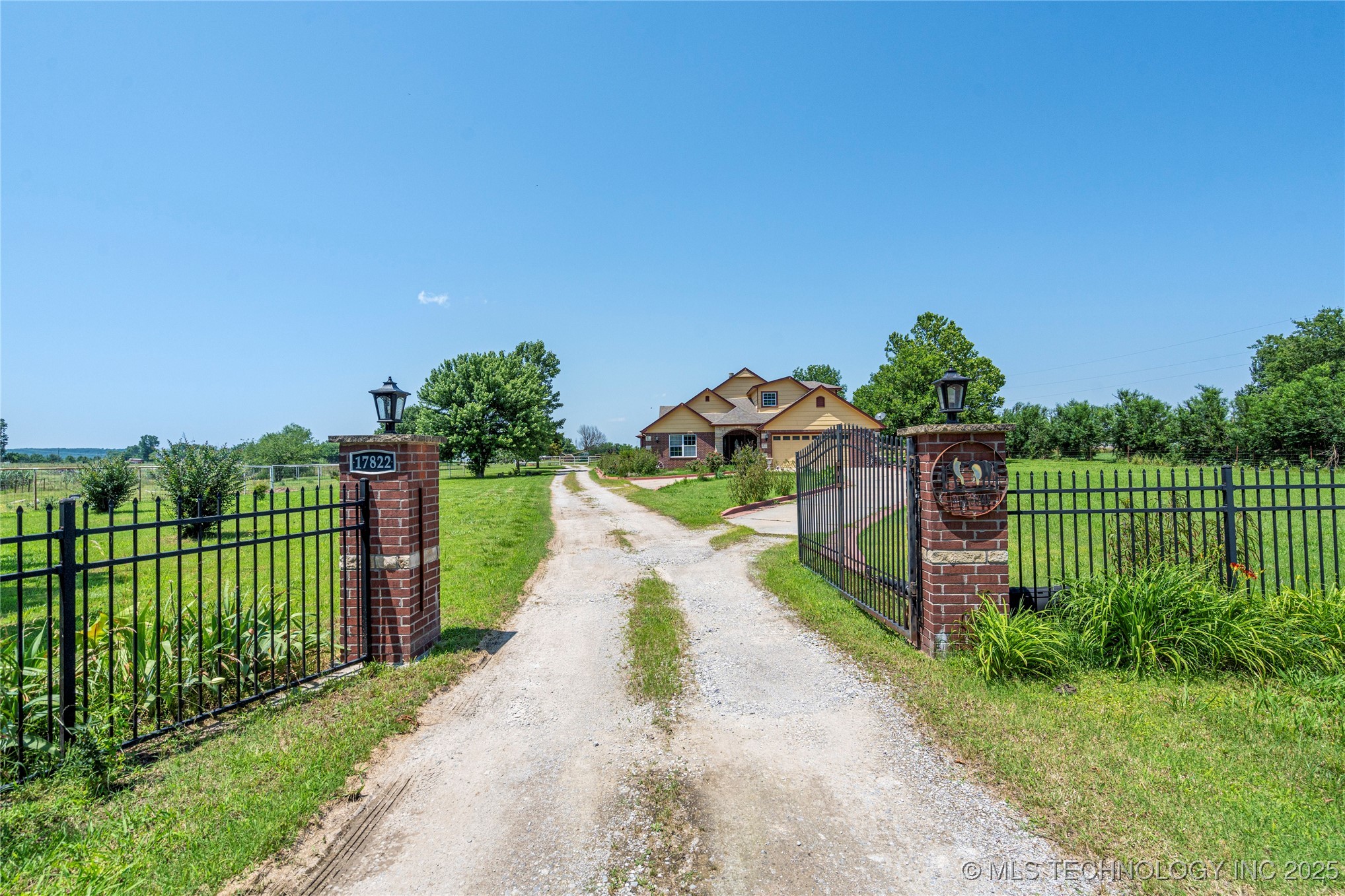 17822 S 44th West Avenue Mounds OK 74047