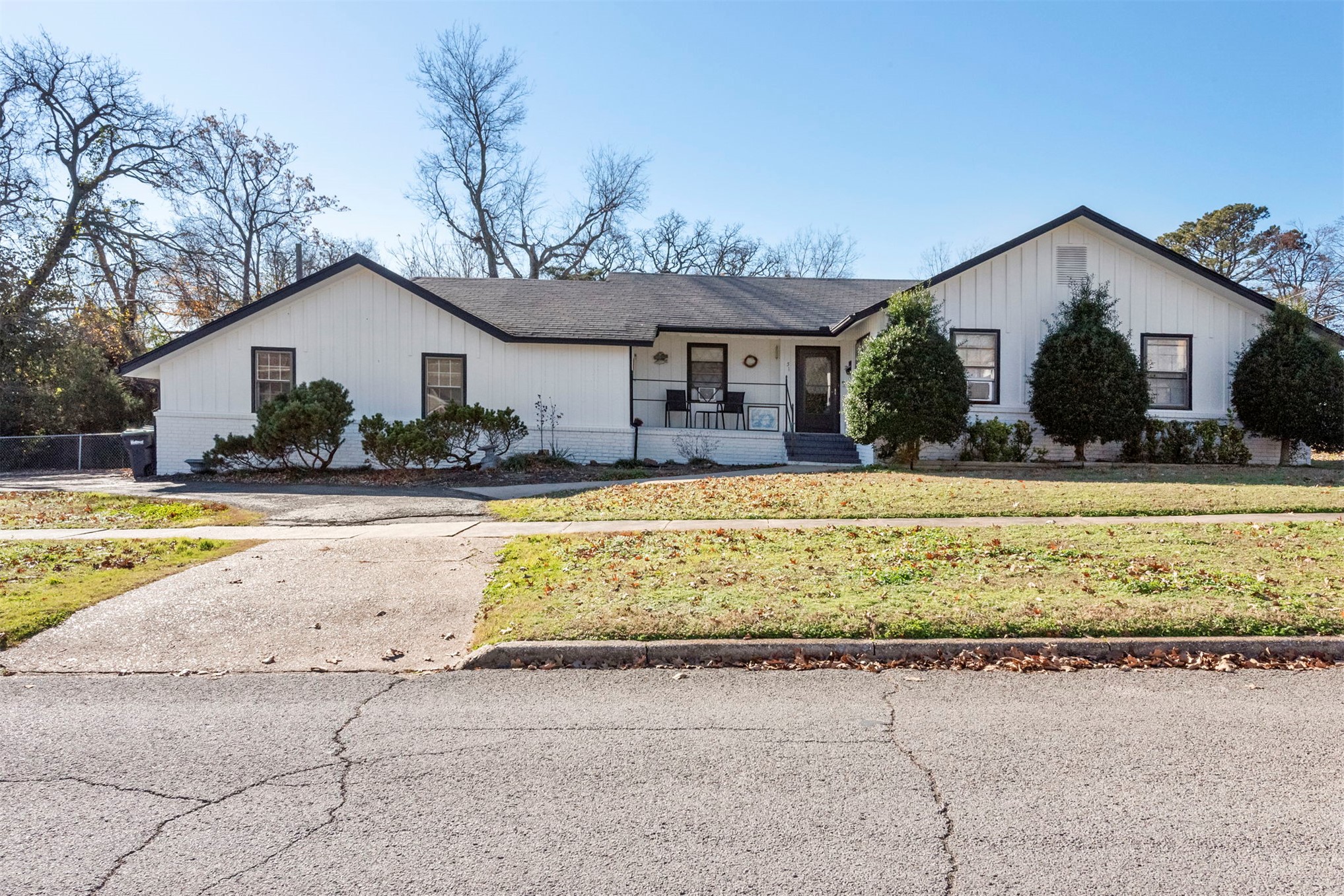 515 W Delaware Street Tahlequah OK 74464