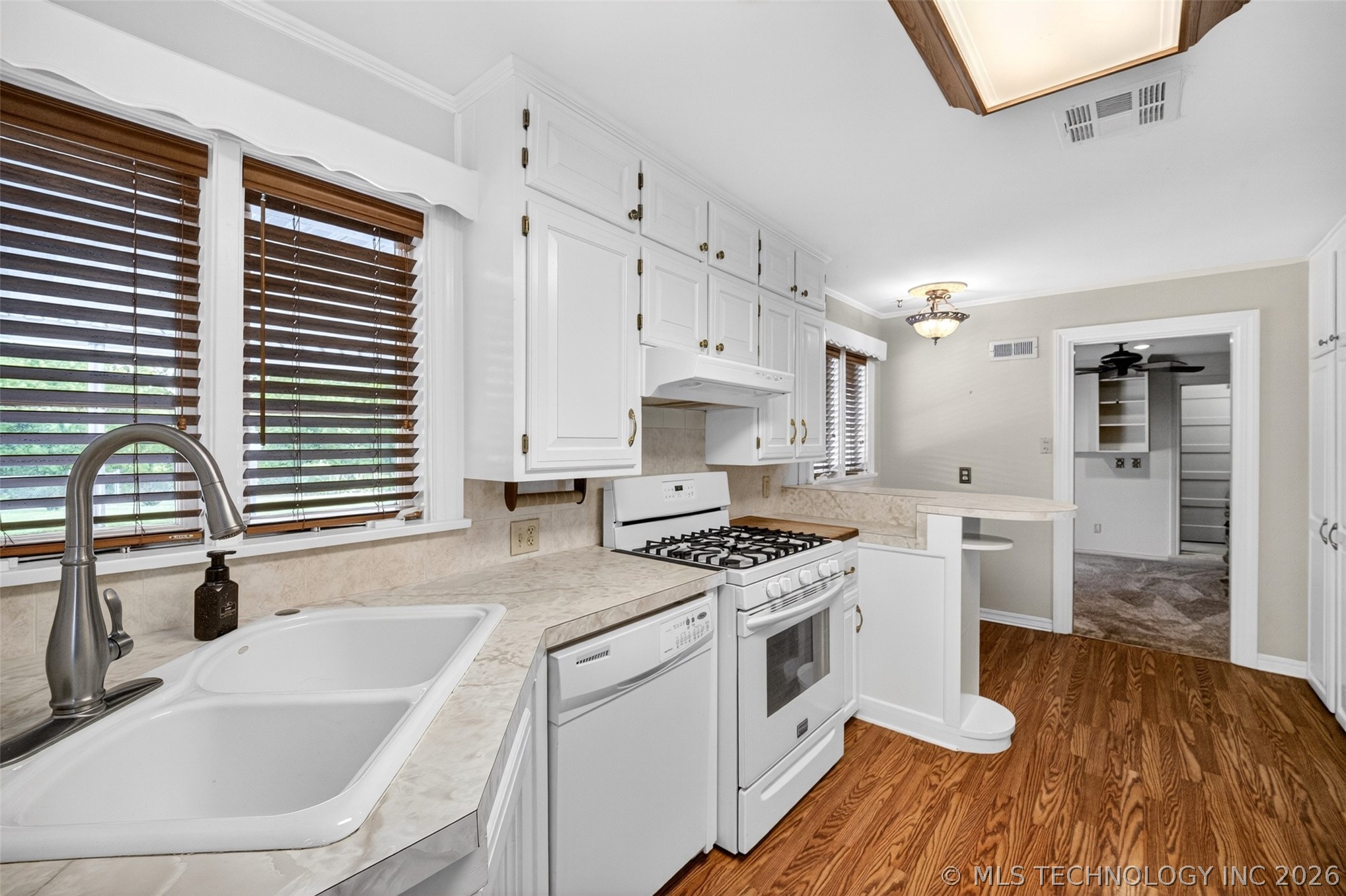 2128 S Osage Avenue Bartlesville OK 74003