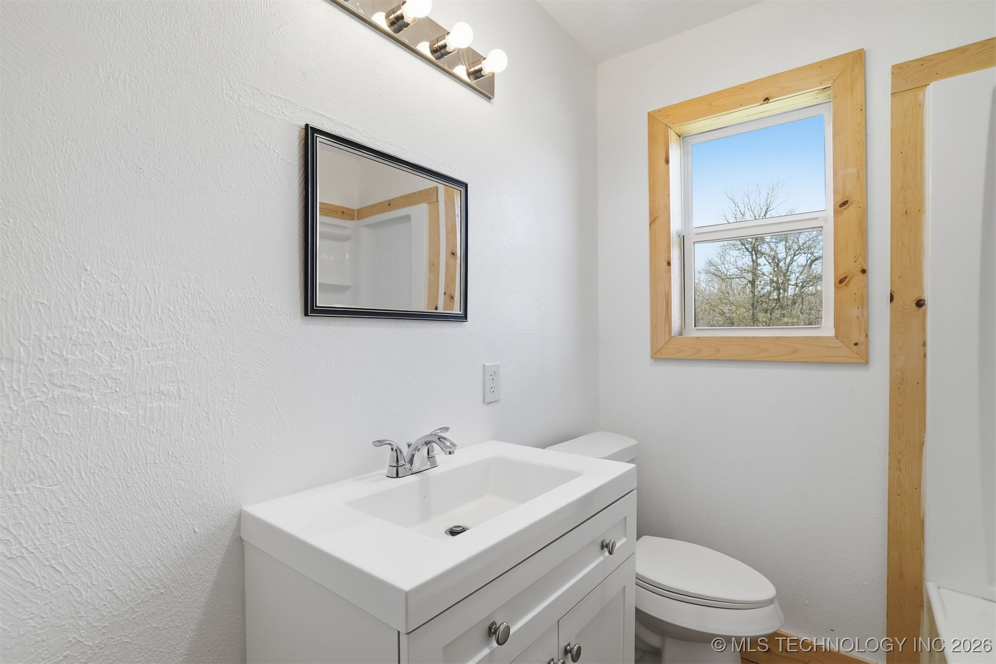 208 SW Railroad Fort Towson OK 74735