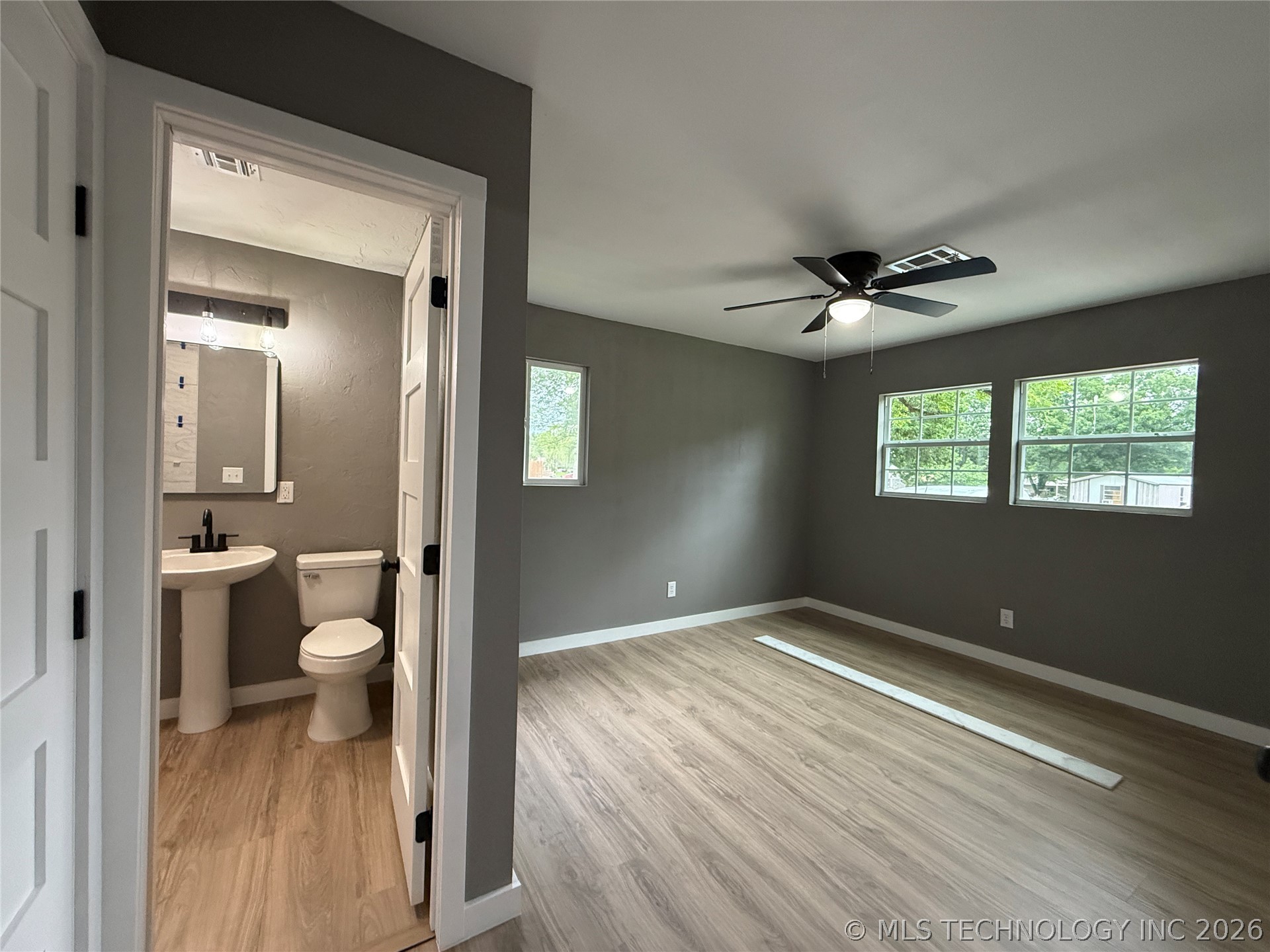 702 6th Avenue Warner OK 74469