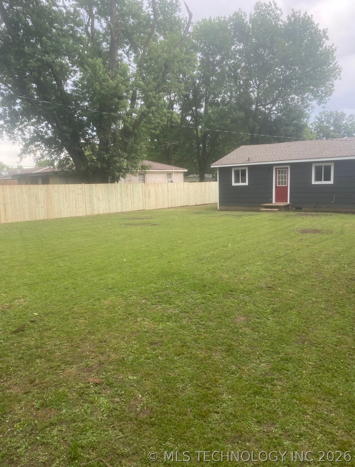 702 6th Avenue Warner OK 74469
