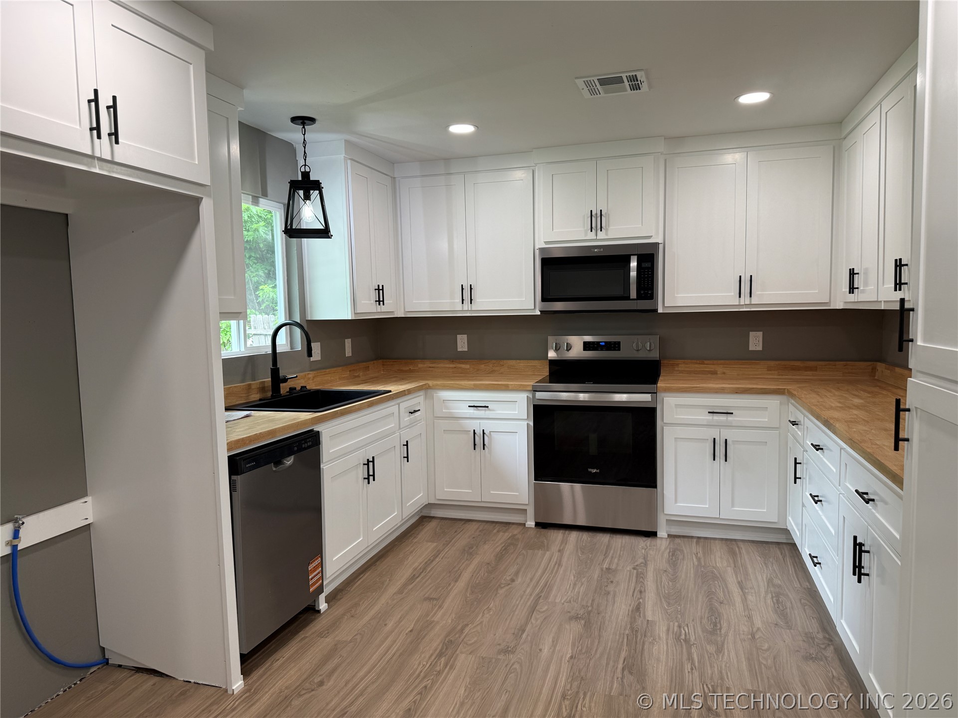 702 6th Avenue Warner OK 74469