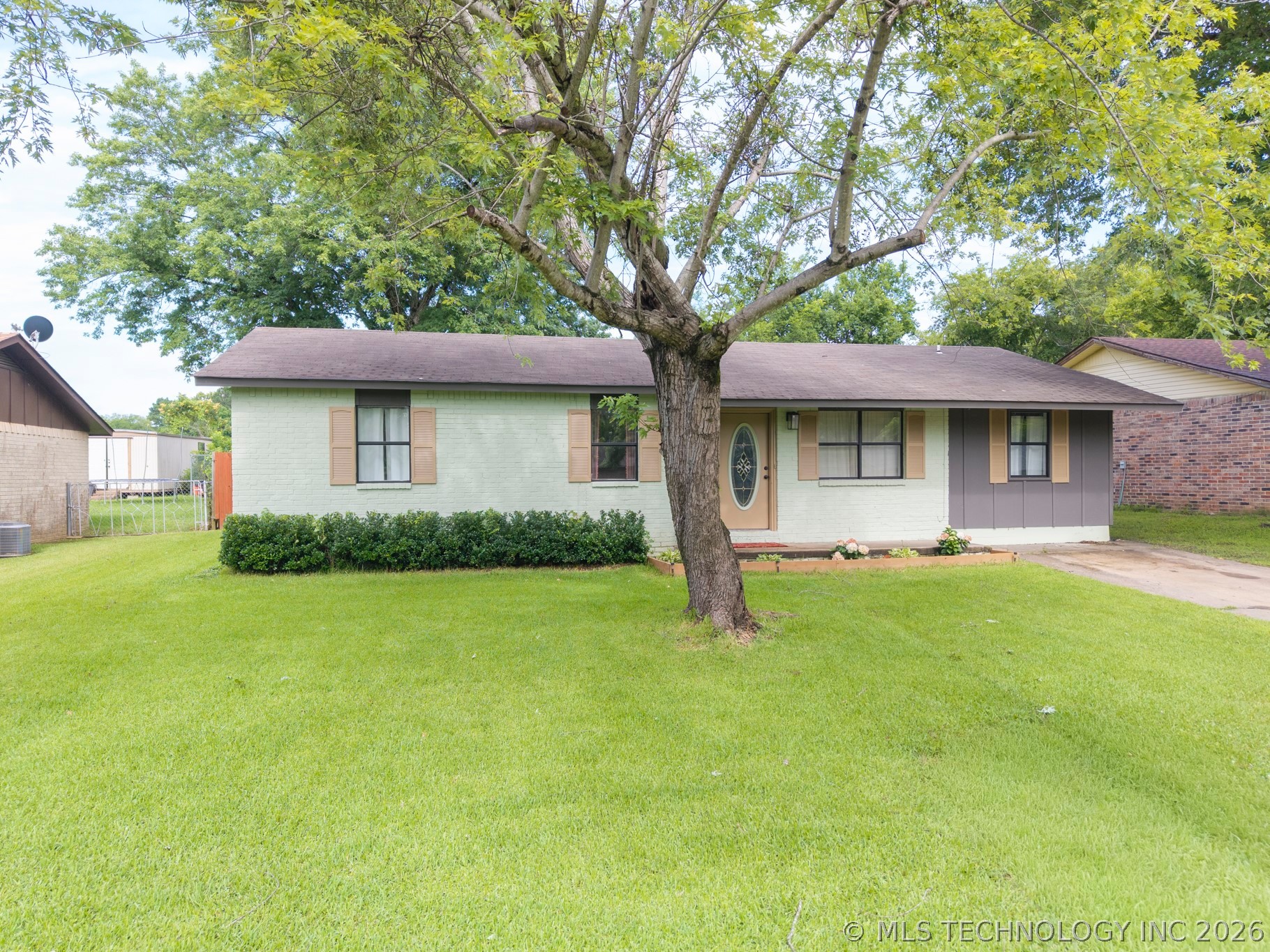 310 Grove Poteau OK 74953