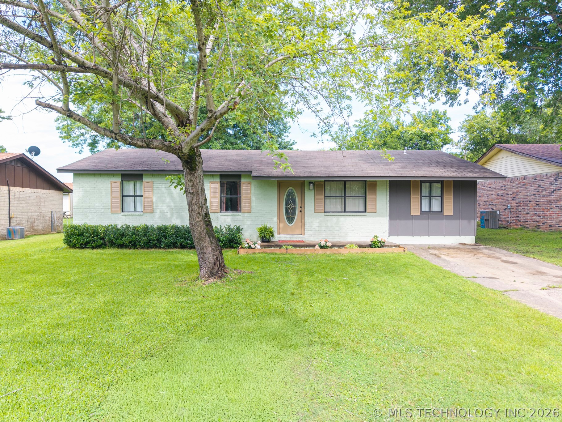 310 Grove Poteau OK 74953