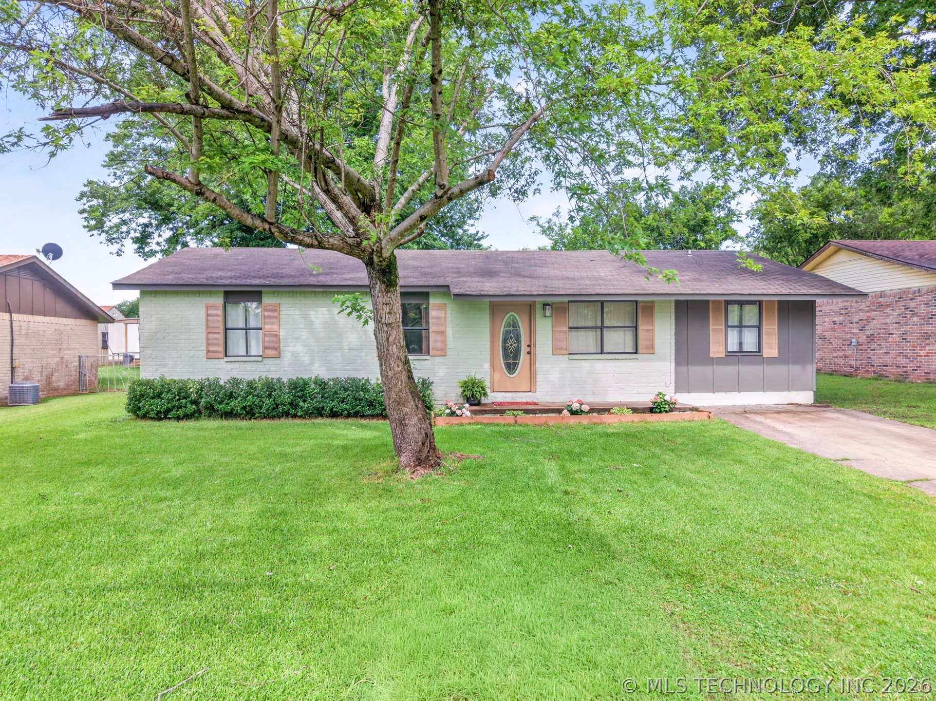 310 Grove Poteau OK 74953