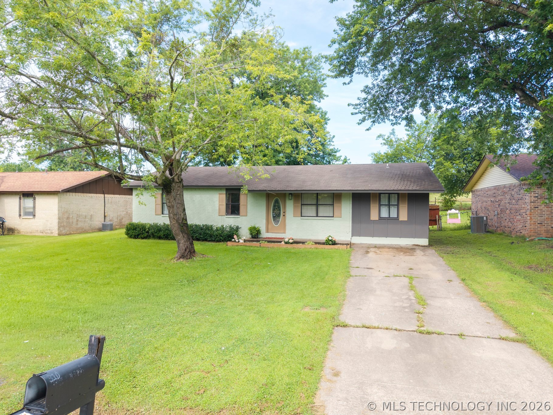 310 Grove Poteau OK 74953