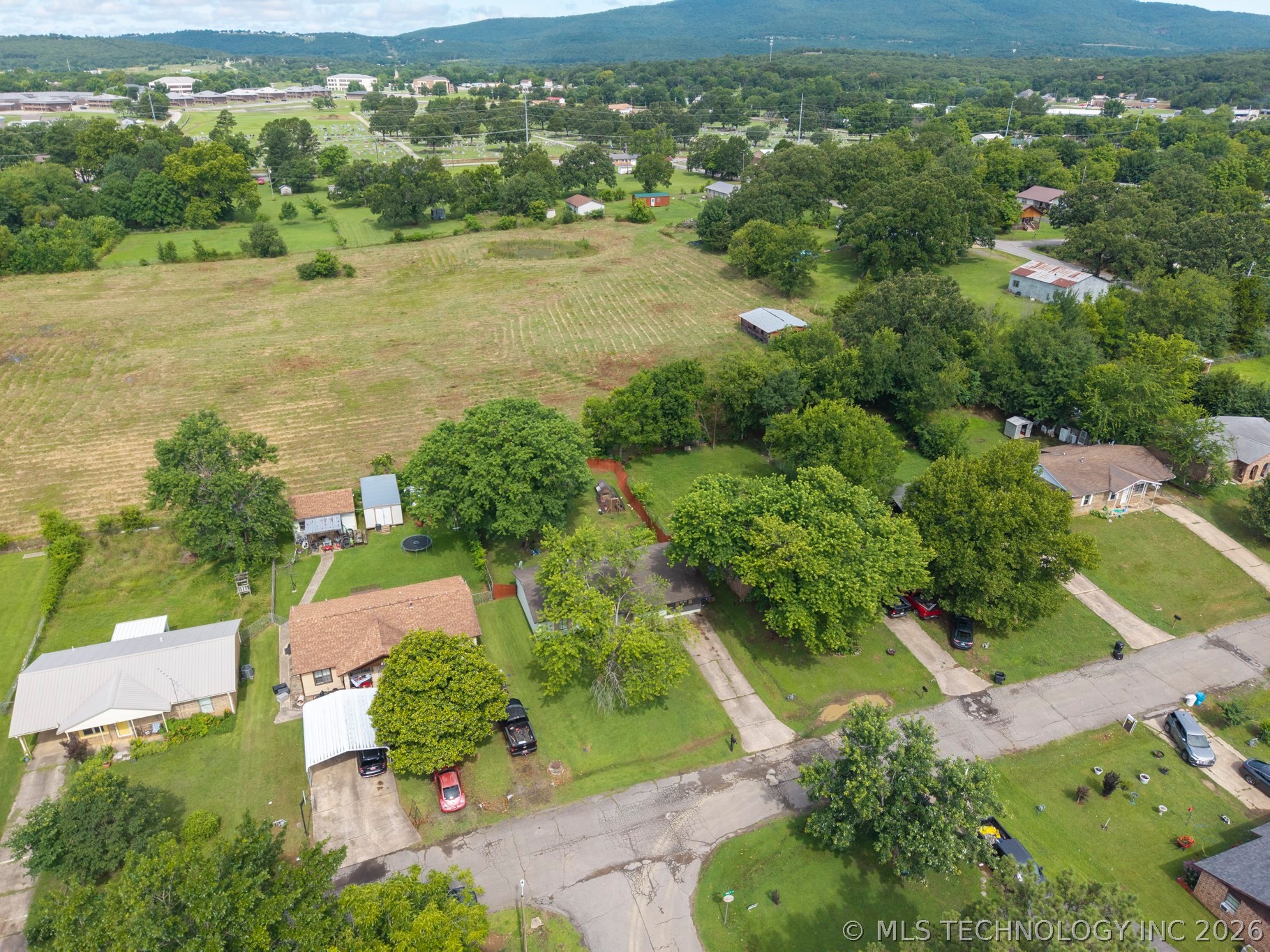 310 Grove Poteau OK 74953