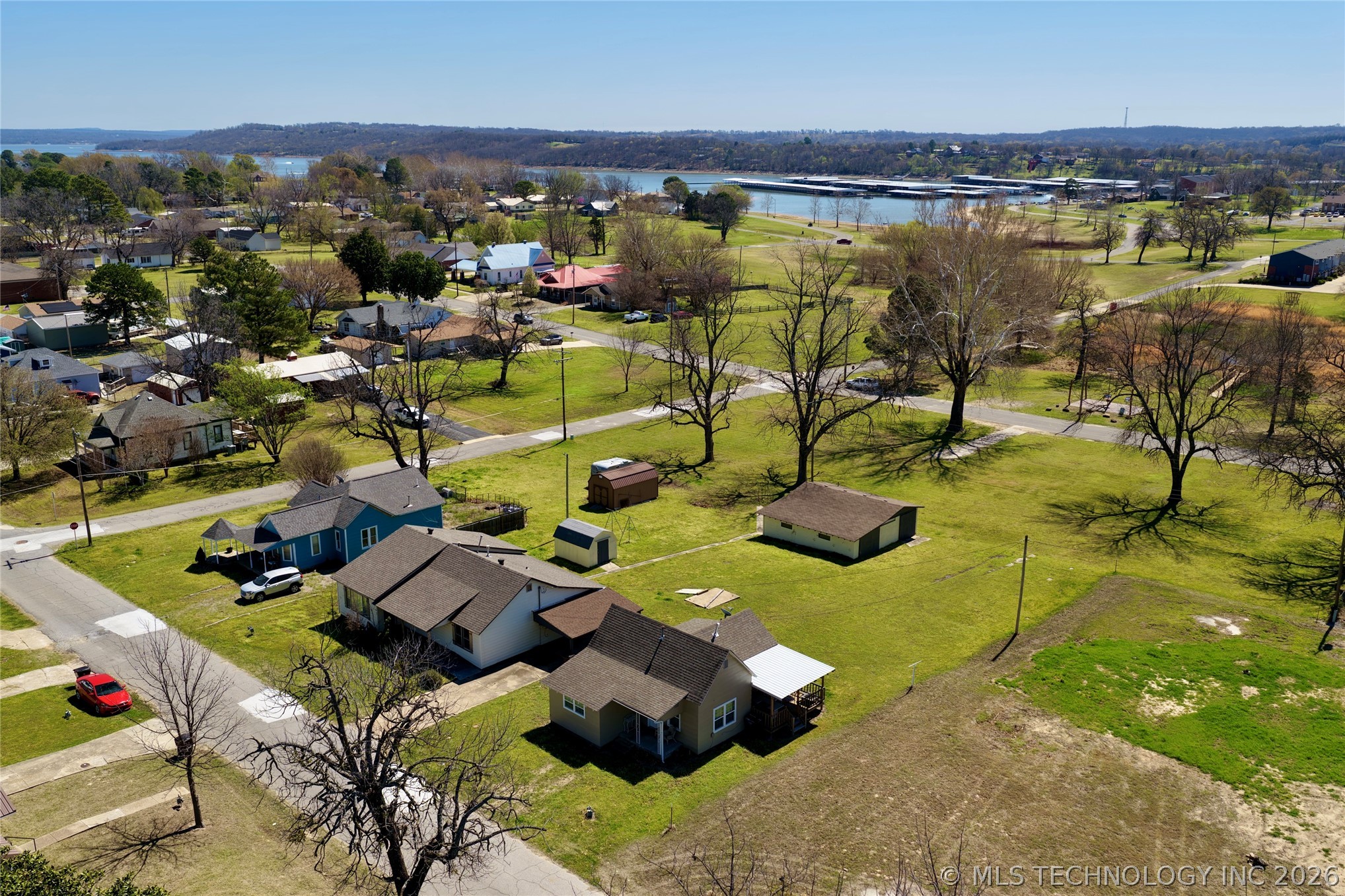 232 E Elm Street Eufaula OK 74432