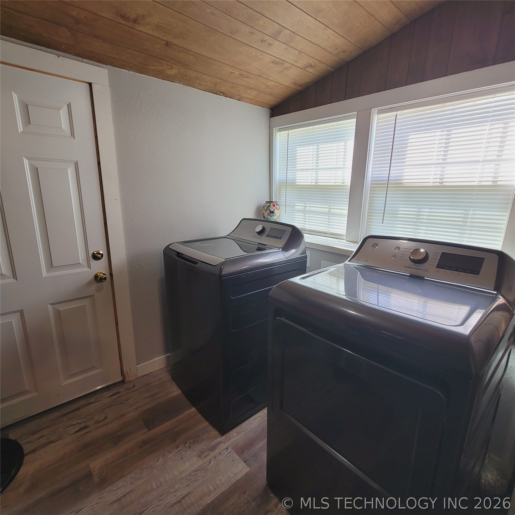 232 E Elm Street Eufaula OK 74432