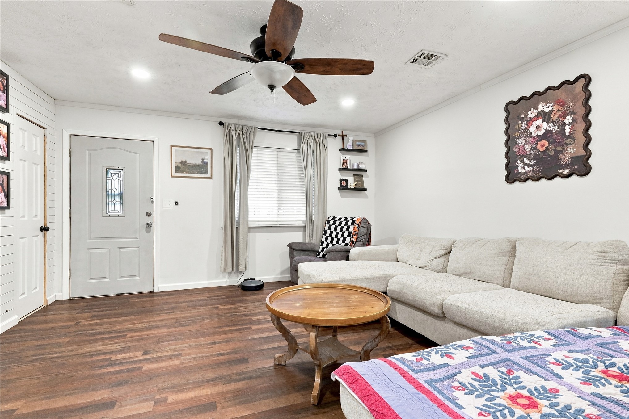 19 S Whitaker Street Pryor OK 74361