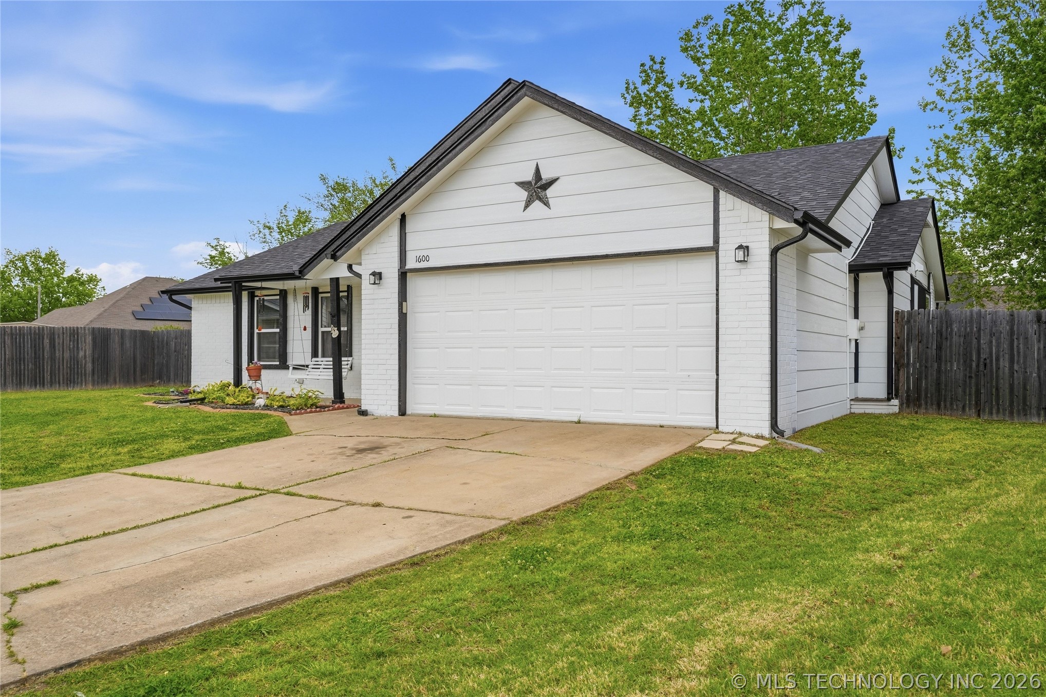 1600 W Edgewater Place Broken Arrow OK 74012