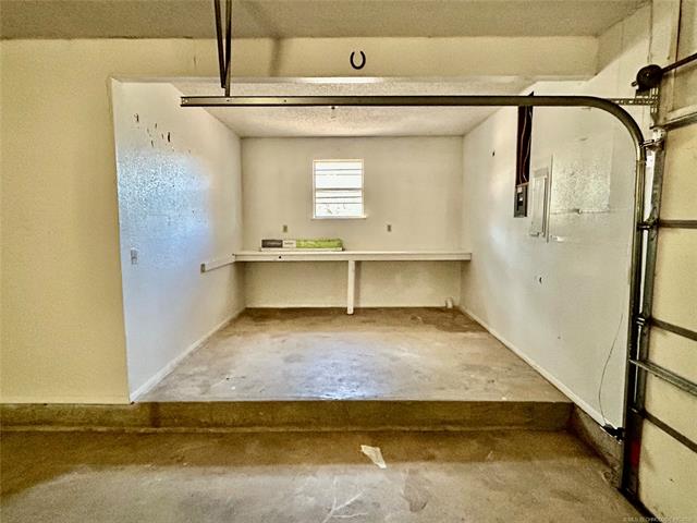 12636 N County Road 3395 Stratford OK 74872