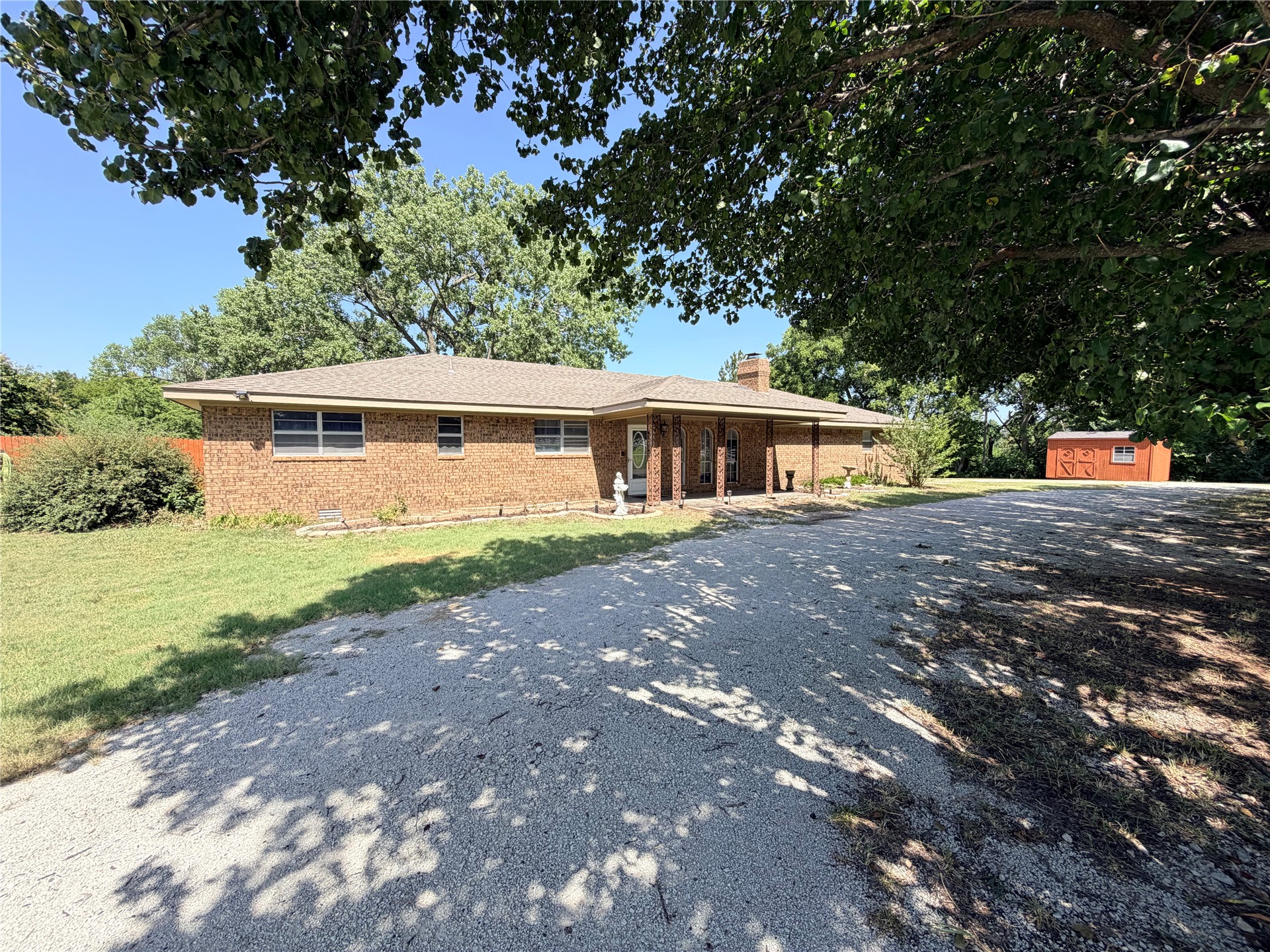 12636 N County Road 3395 Stratford OK 74872