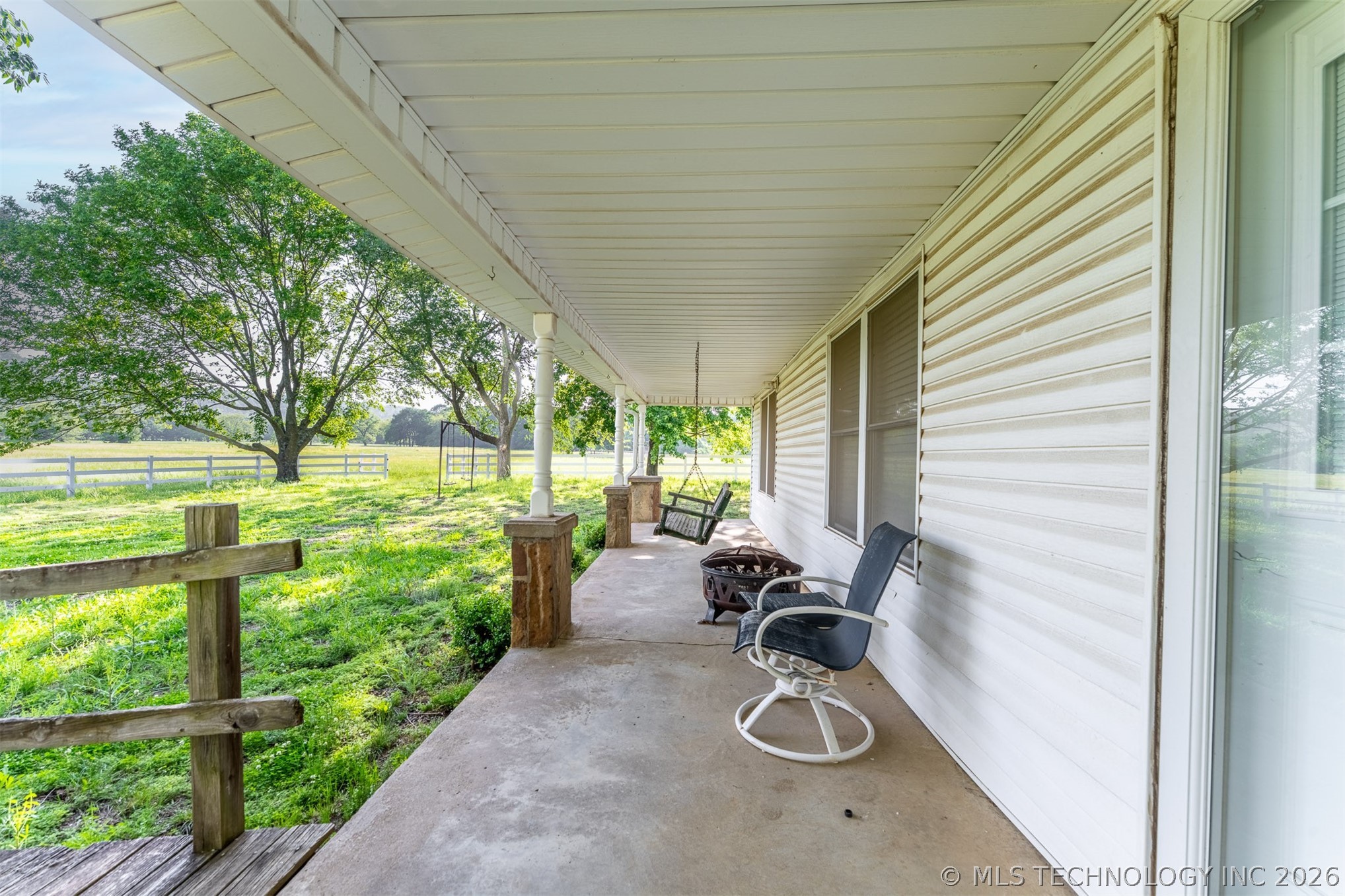5874 E 273rd Street S Porum OK 74455