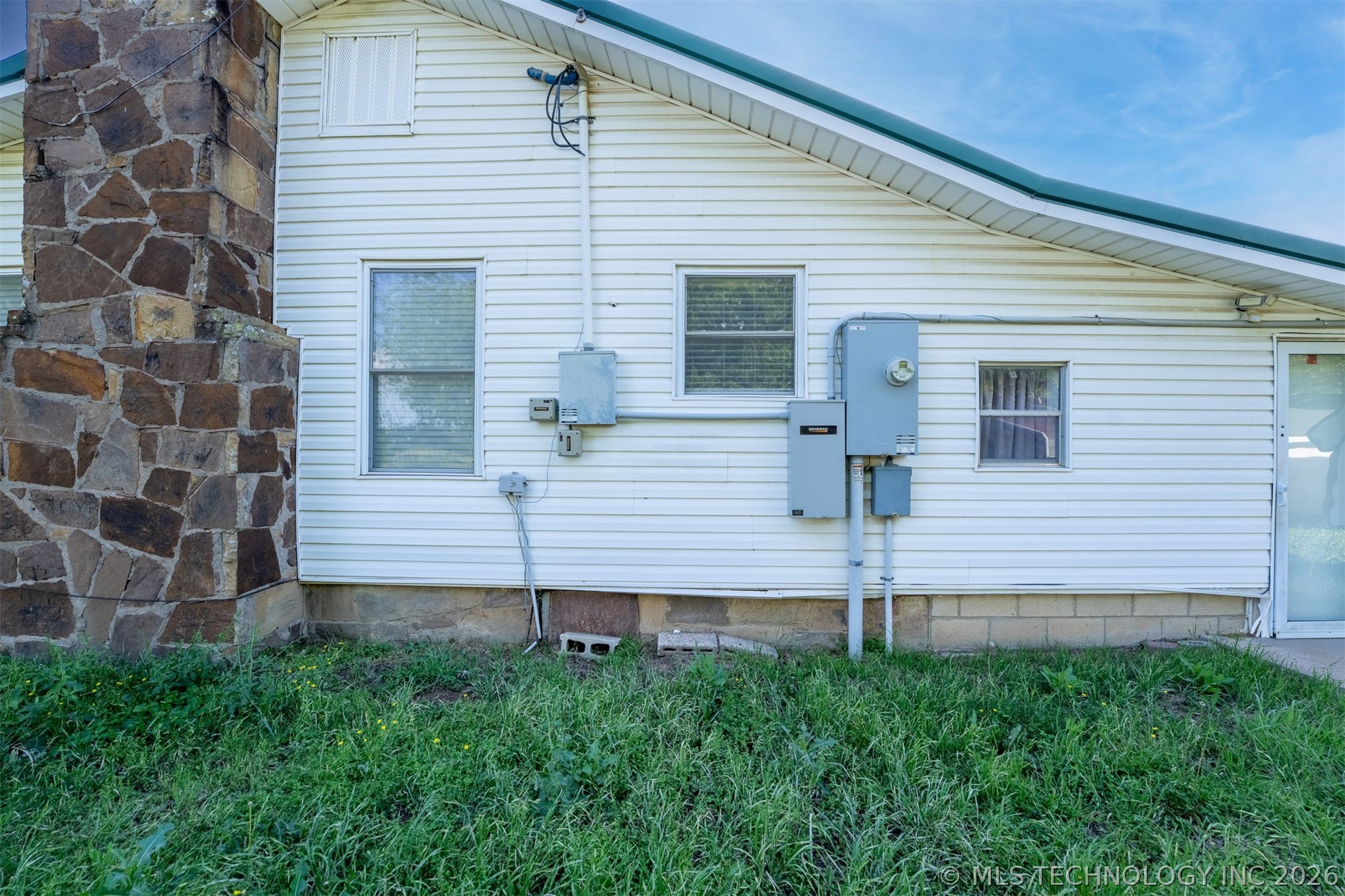 5874 E 273rd Street S Porum OK 74455