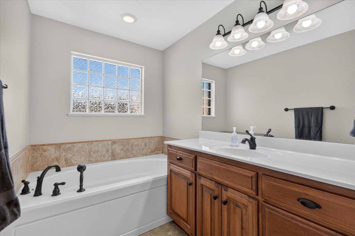 1019 Terri Drive Bartlesville OK 74006