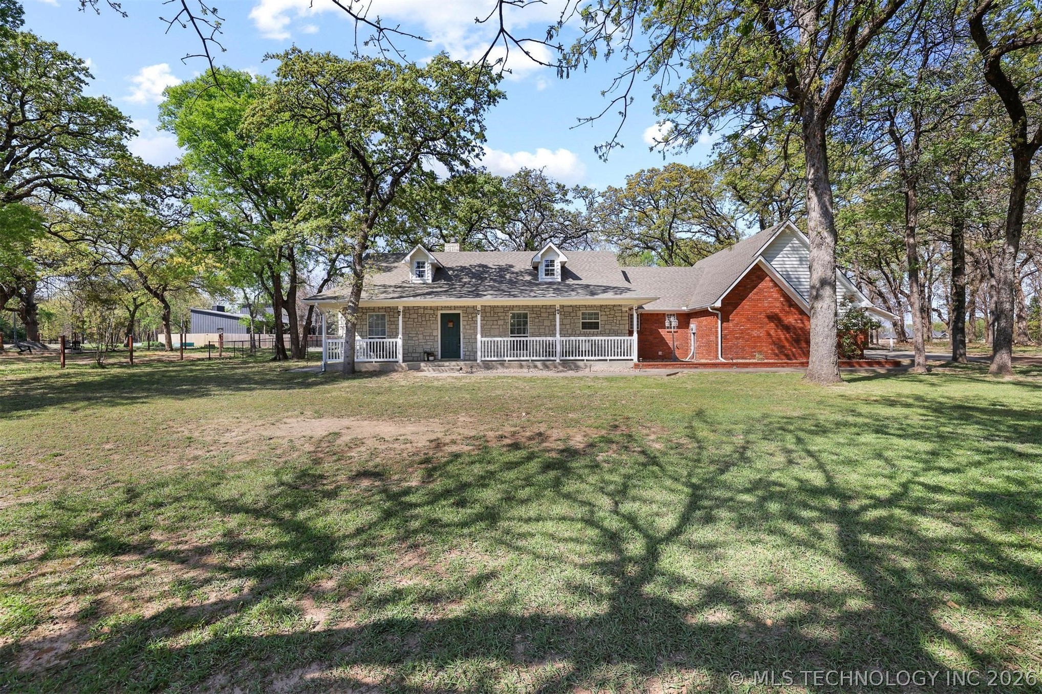 11952 N Woodlands Circle Kingston OK 73439