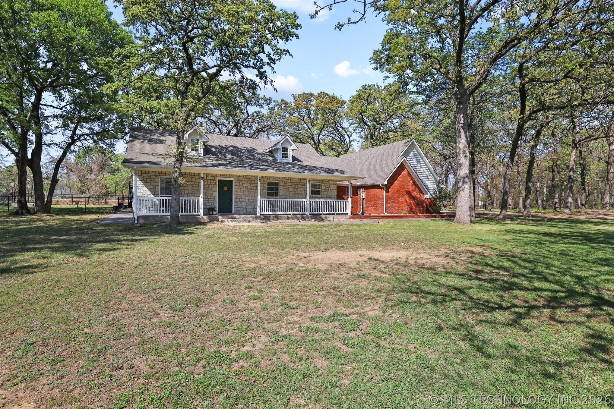 11952 N Woodlands Circle Kingston OK 73439