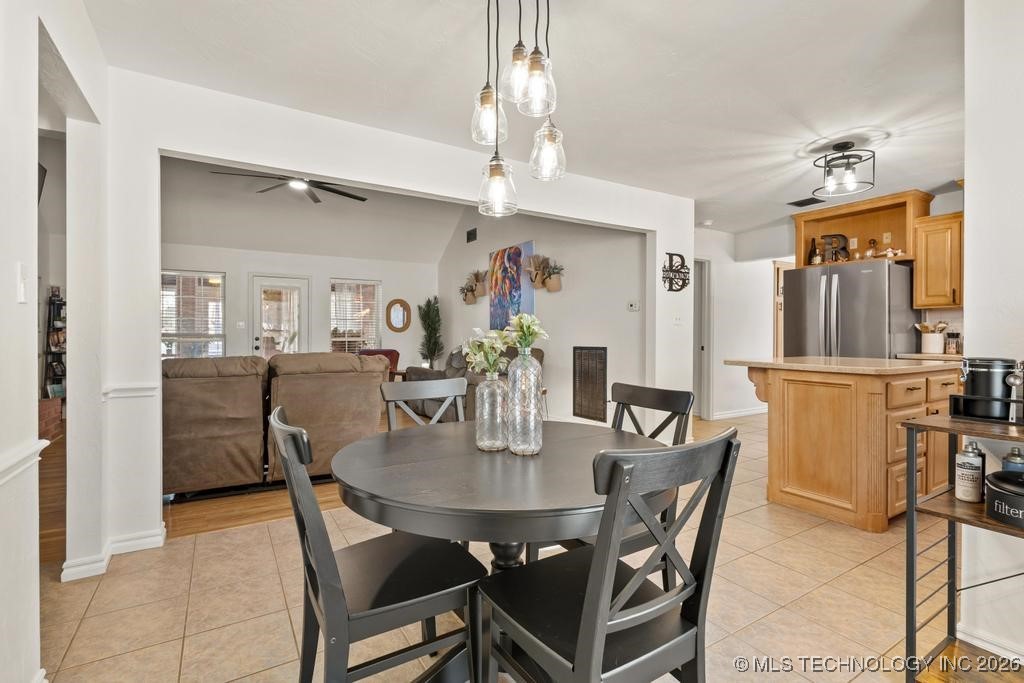 11952 N Woodlands Circle Kingston OK 73439