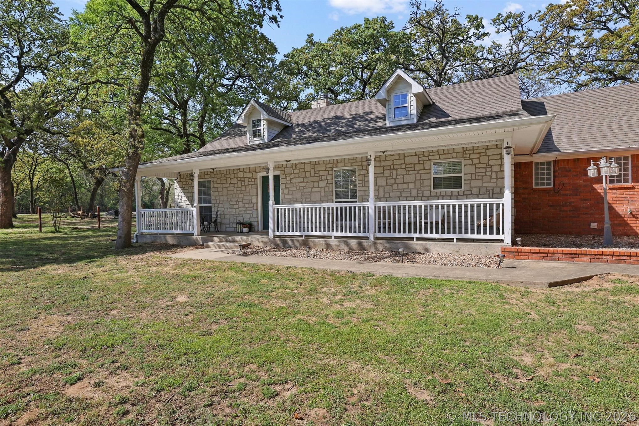 11952 N Woodlands Circle Kingston OK 73439