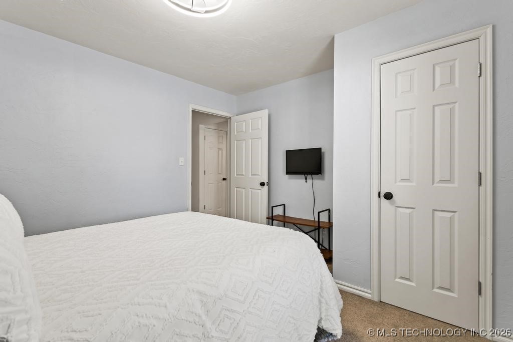 11952 N Woodlands Circle Kingston OK 73439
