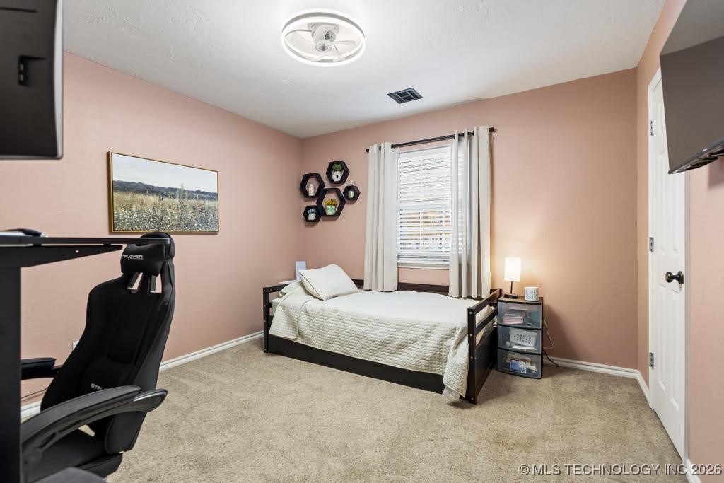 11952 N Woodlands Circle Kingston OK 73439