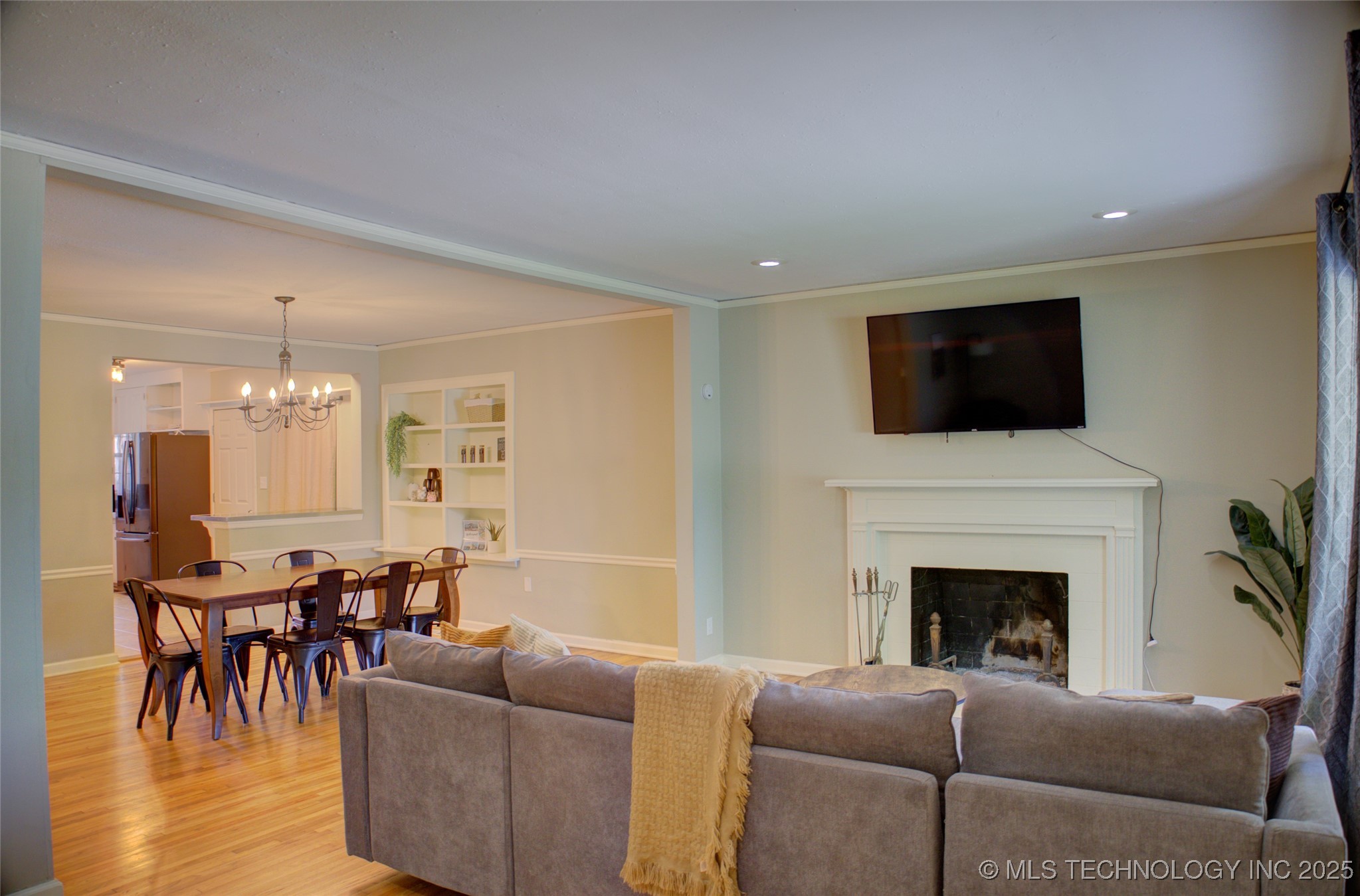 2328 S Delaware Court Tulsa OK 74114