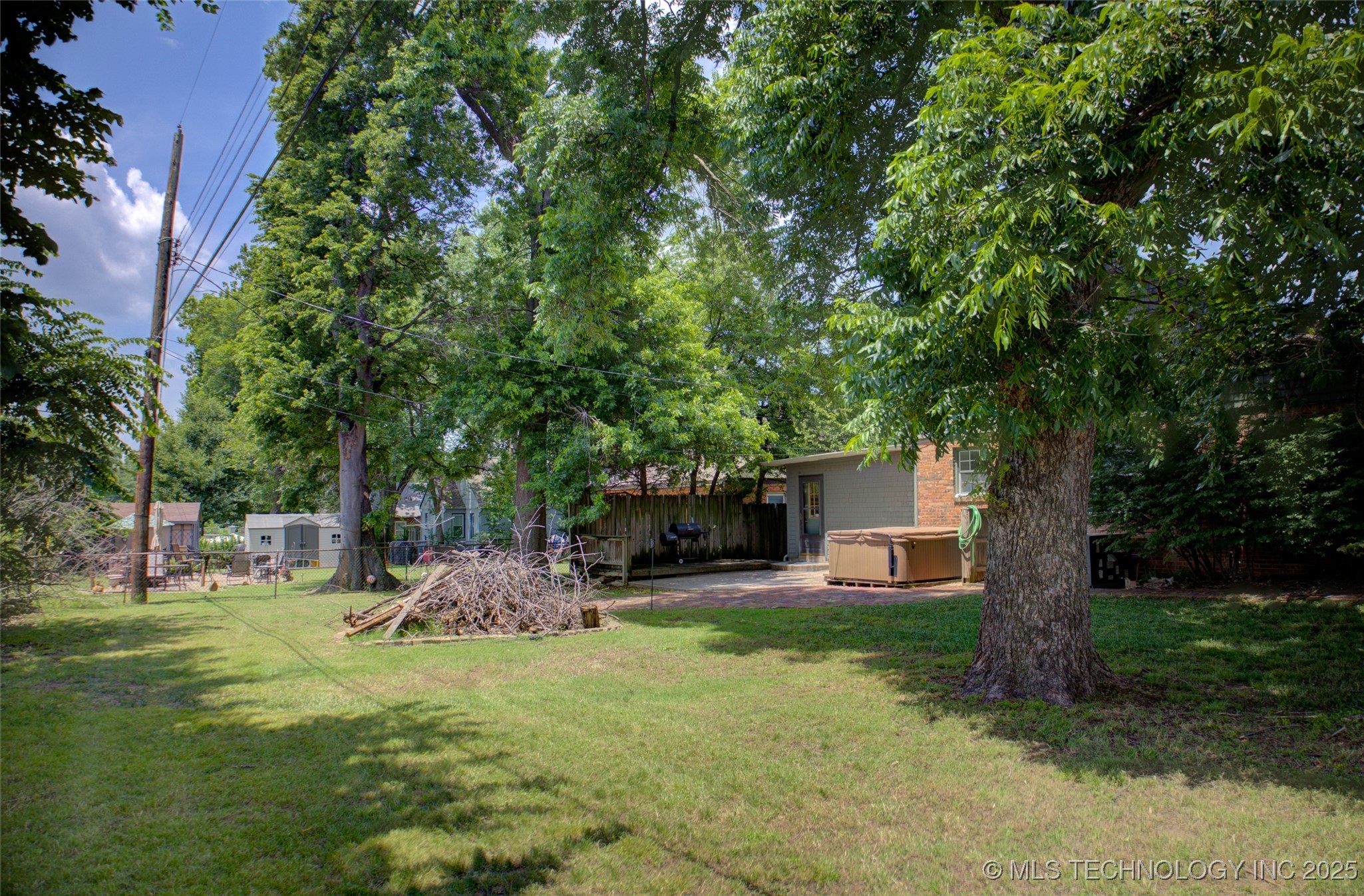 2328 S Delaware Court Tulsa OK 74114