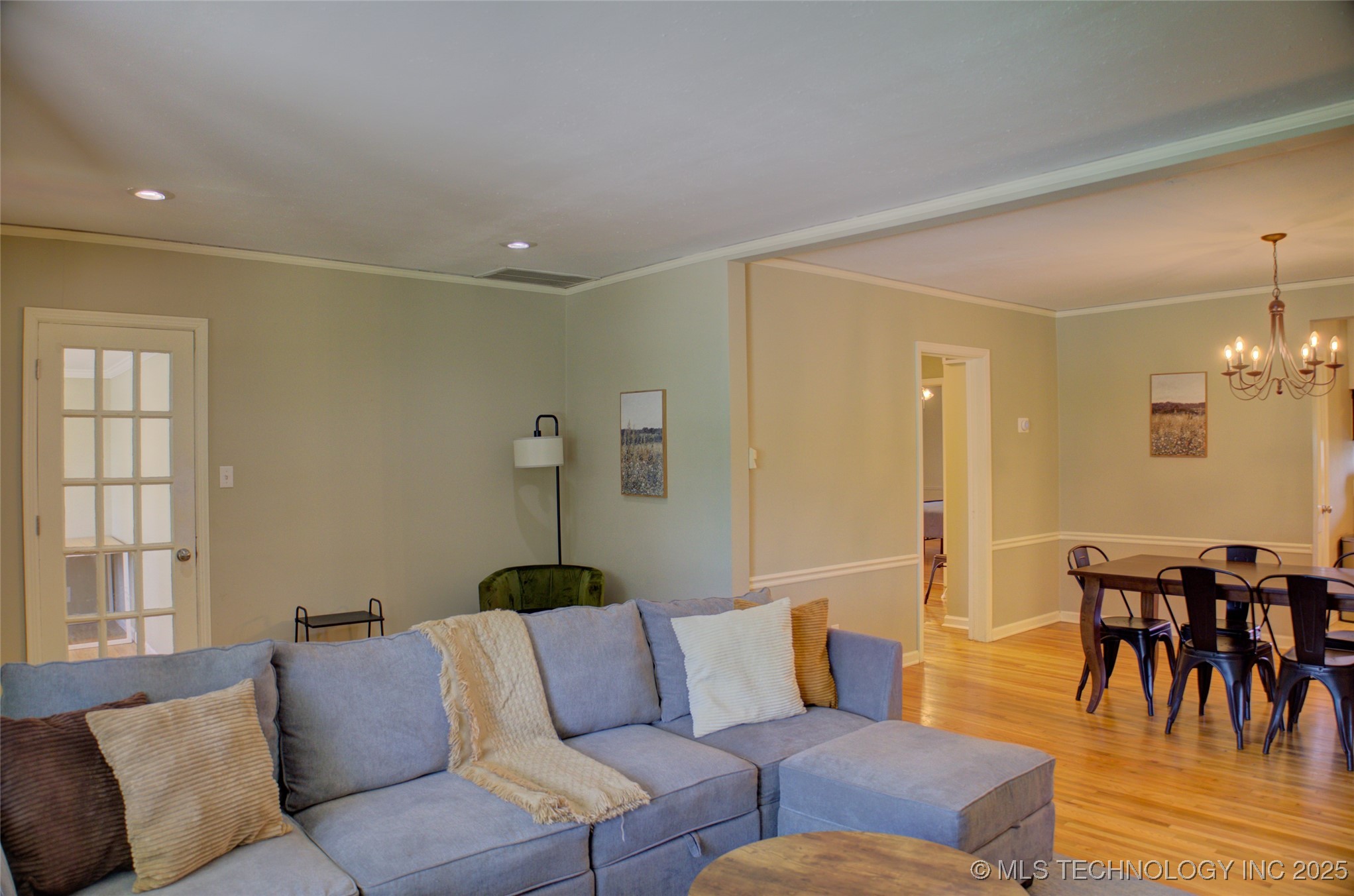 2328 S Delaware Court Tulsa OK 74114