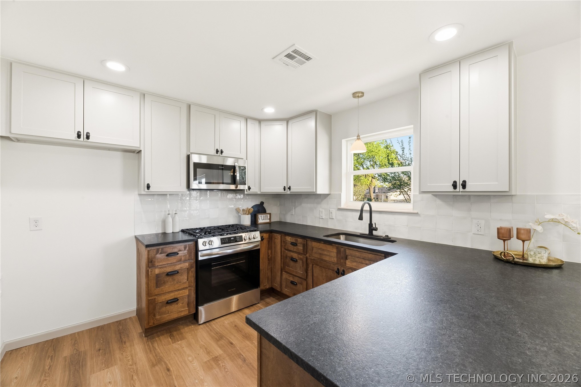 23801 E 103rd Street S Broken Arrow OK 74014