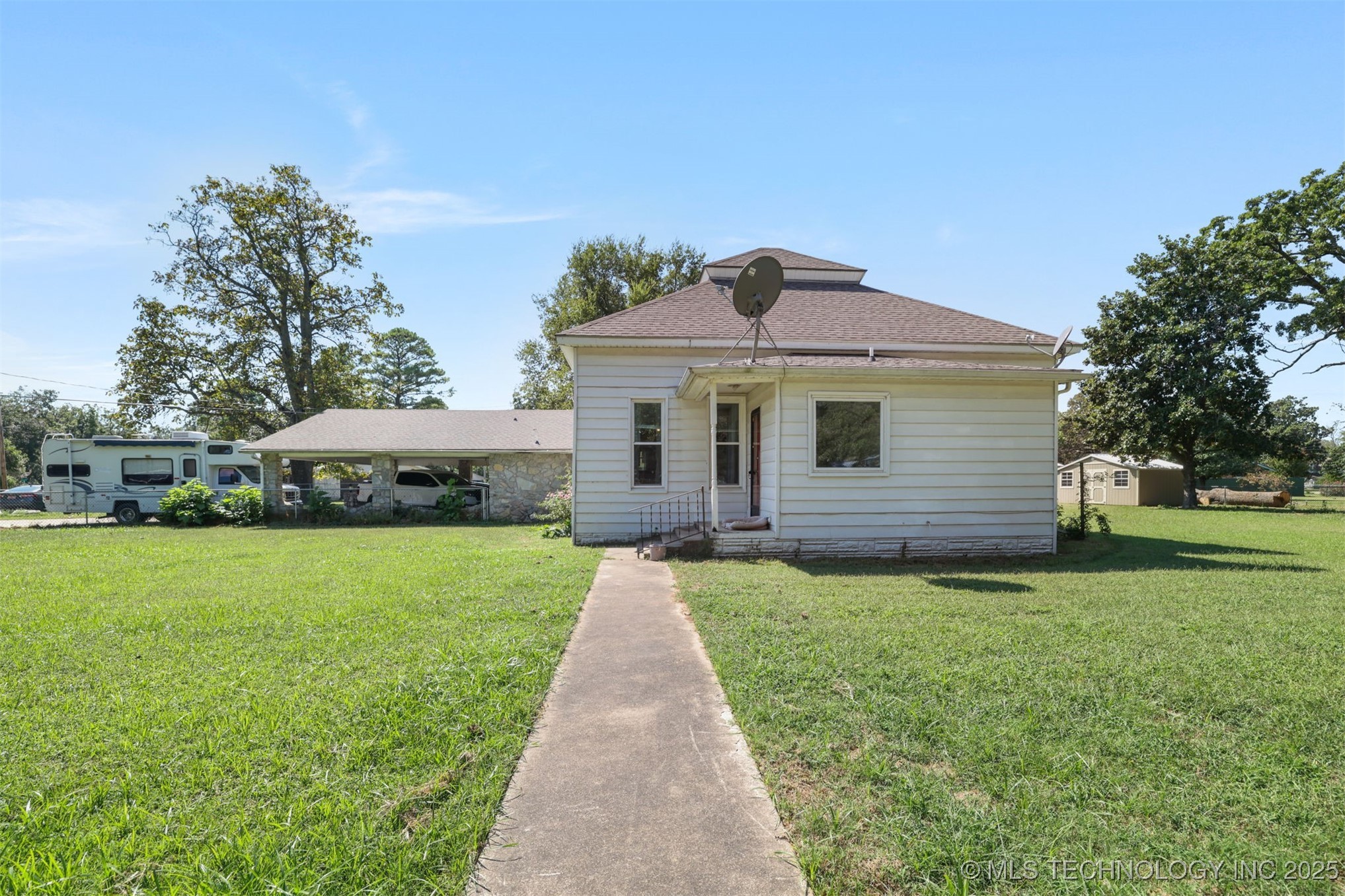 Tishomingo OK, 506 E Neil Armstrong