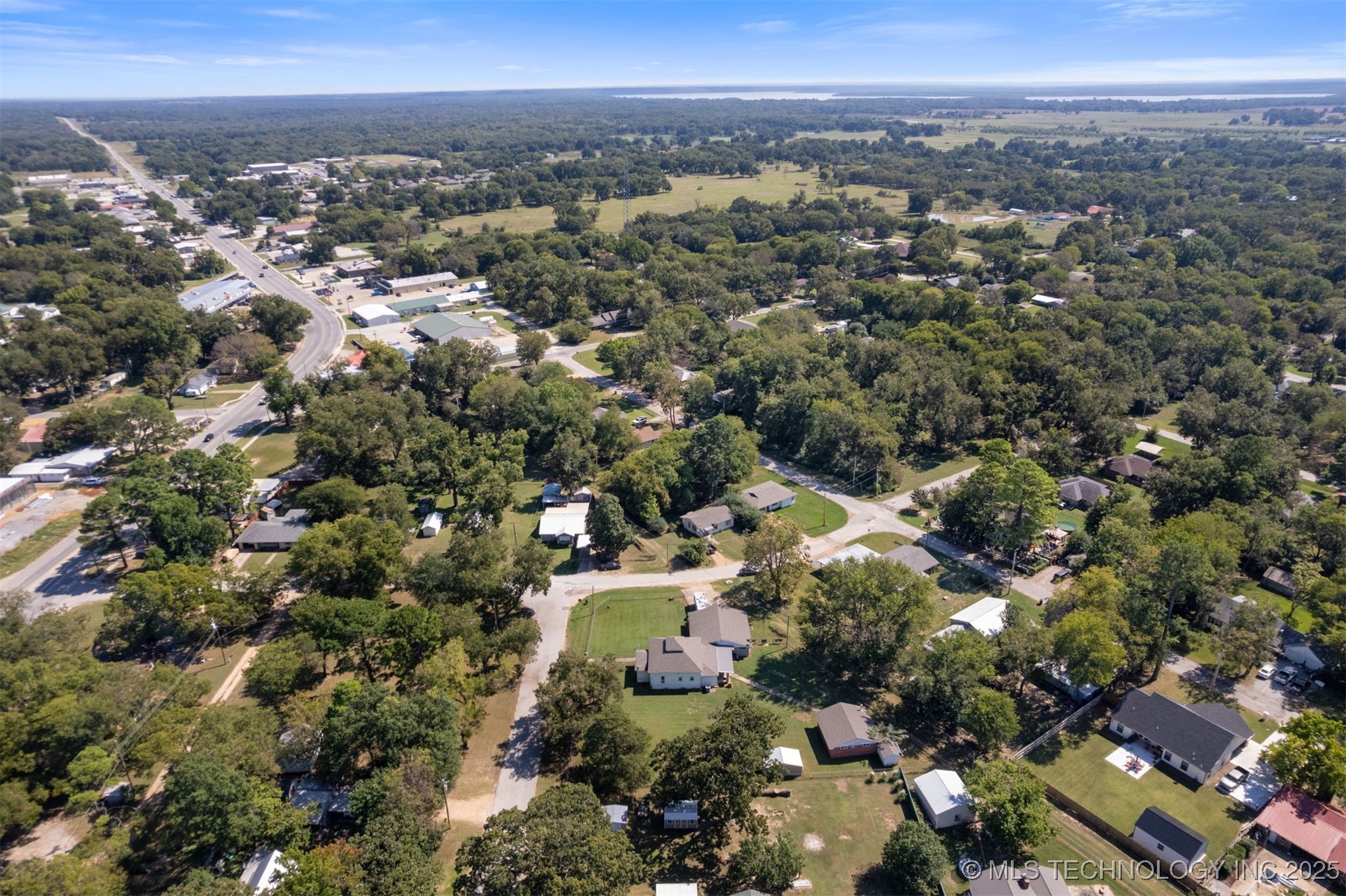506 E Neil Armstrong Tishomingo OK 73460
