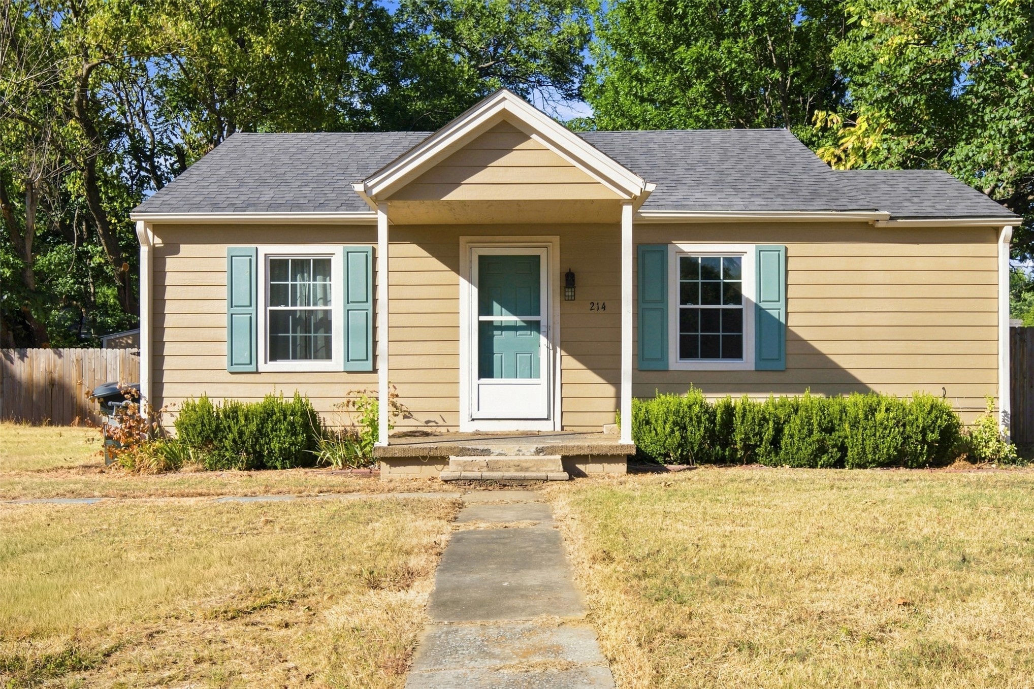 214 W 7th Street Claremore OK 74017