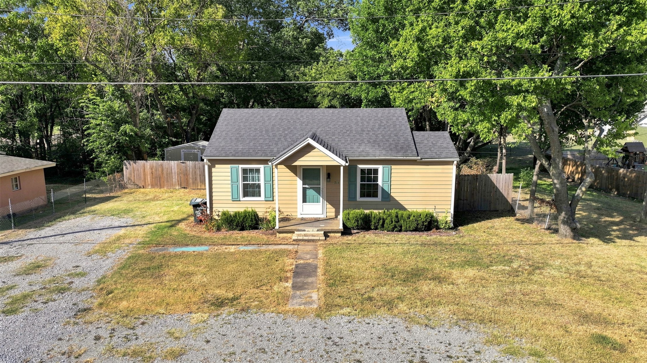 214 W 7th Street Claremore OK 74017