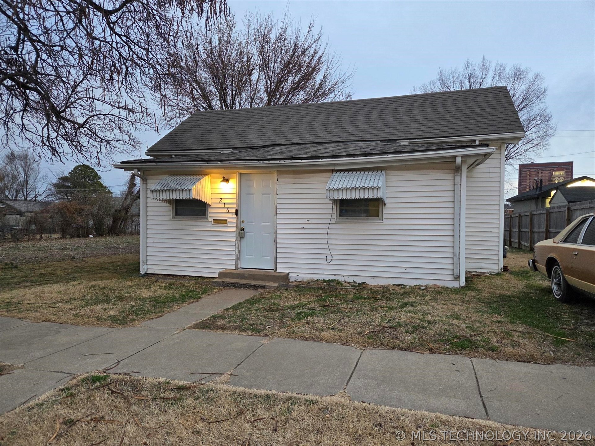 216 S Cheyenne Avenue Bartlesville OK 74003