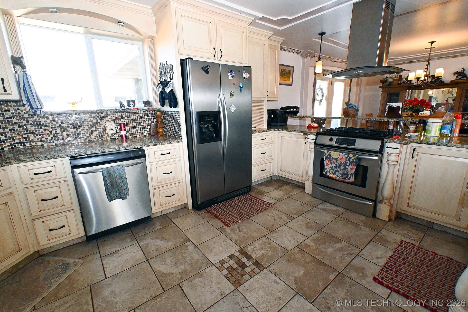 105935 S 4665 Road Sallisaw OK 74955