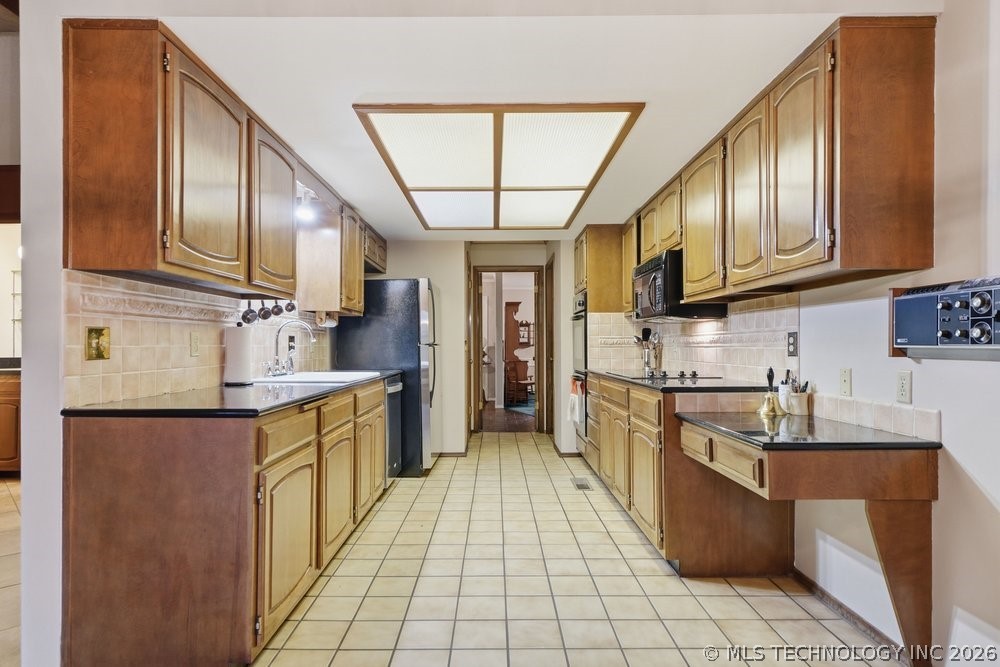 1418 Sherwood Lane Broken Arrow OK 74011