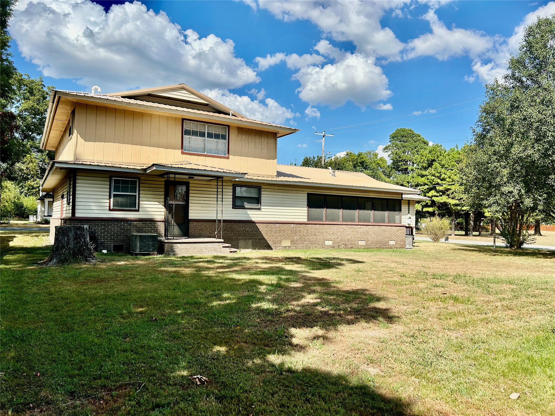 1921 N Augusta Street Avenue Muskogee OK 74403