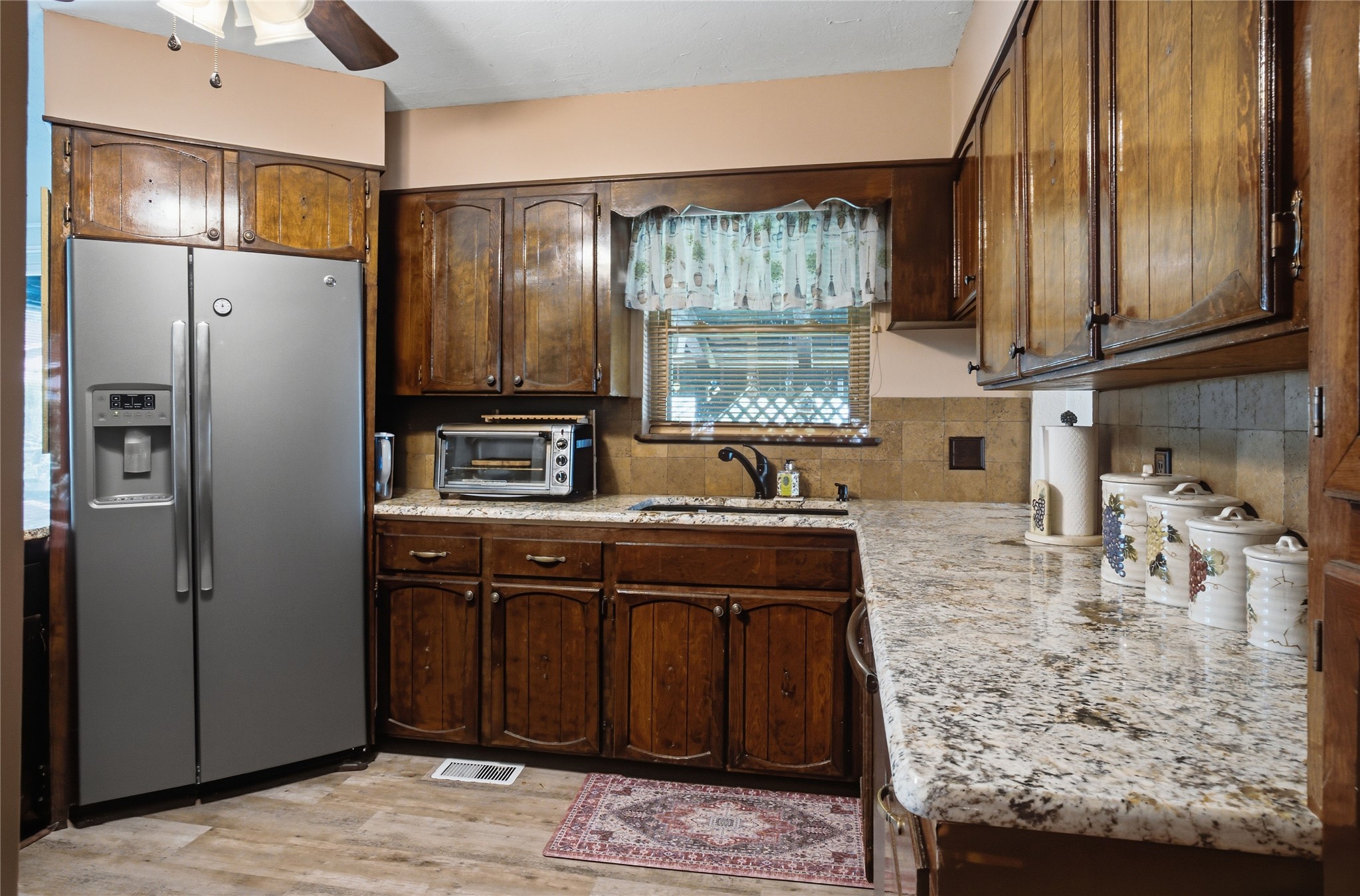 1001 W Cedar Street Stilwell OK 74960