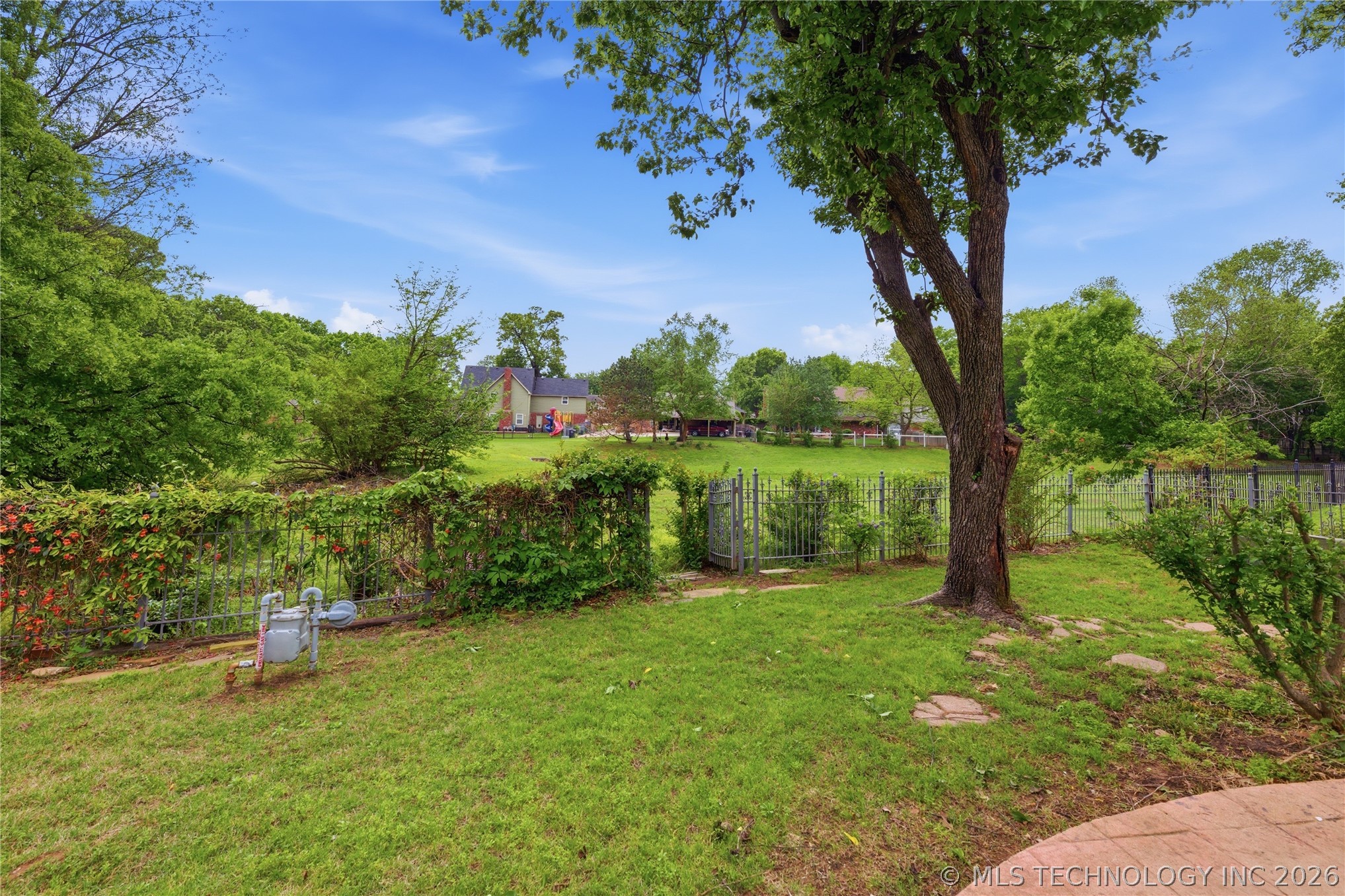 8608 E 106th Street Tulsa OK 74133