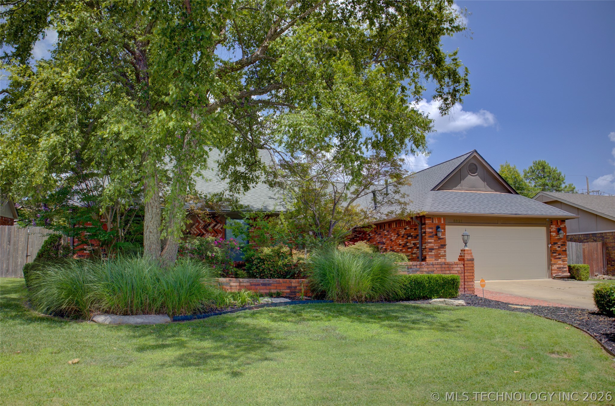 6921 E 86th Place Tulsa OK 74133