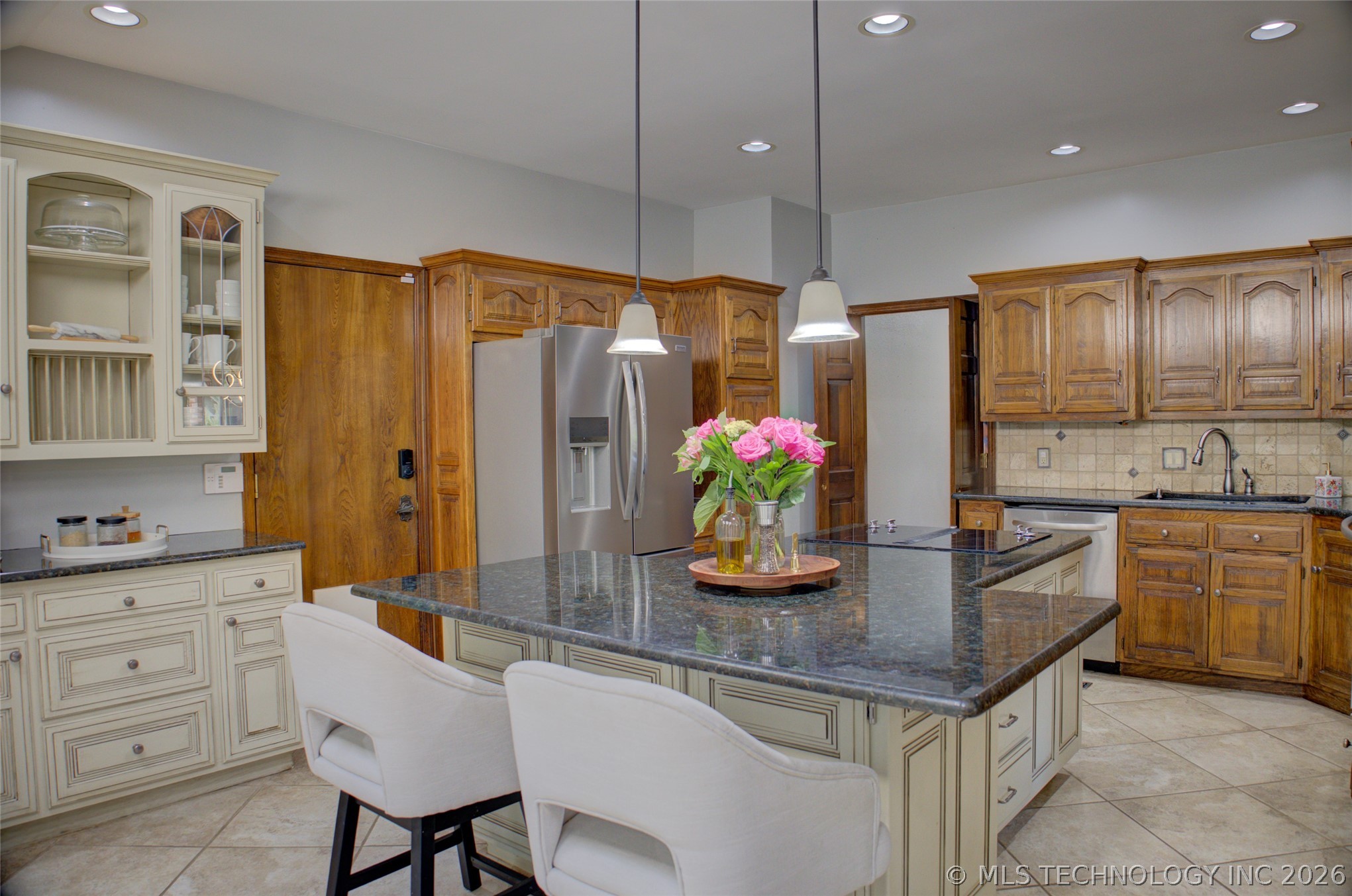 6921 E 86th Place Tulsa OK 74133