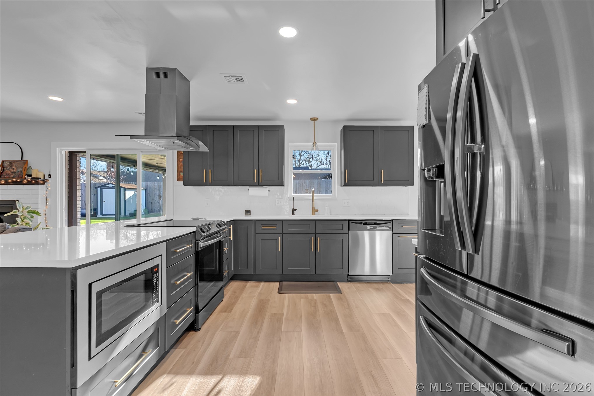 5035 S Irvington Place Tulsa OK 74135