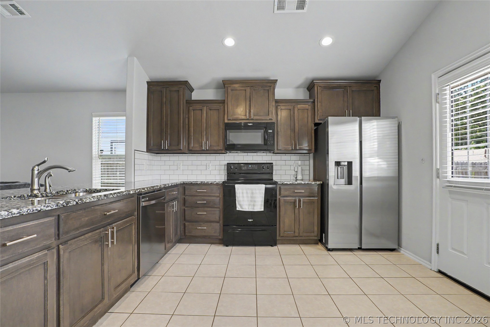 9018 S 253rd Eastavenue Broken Arrow OK 74014