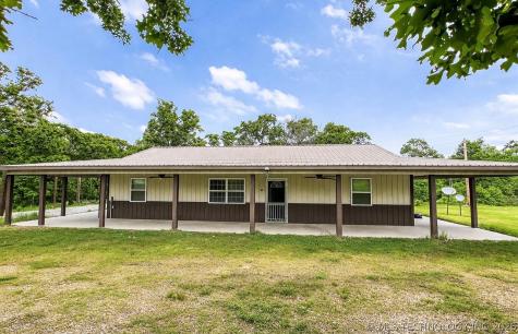 8354 N Highway 82 Spavinaw OK 74366