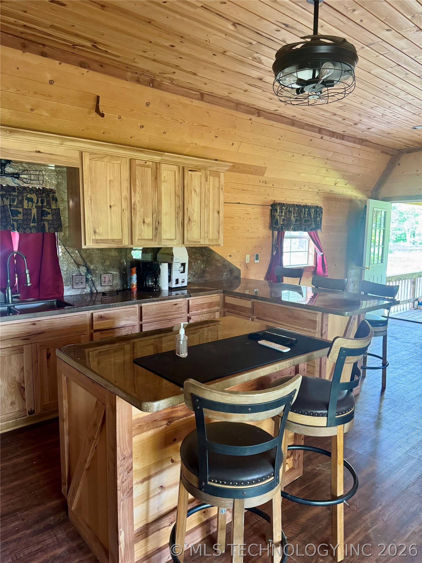 1942 E 1970 Road Antlers OK 74523