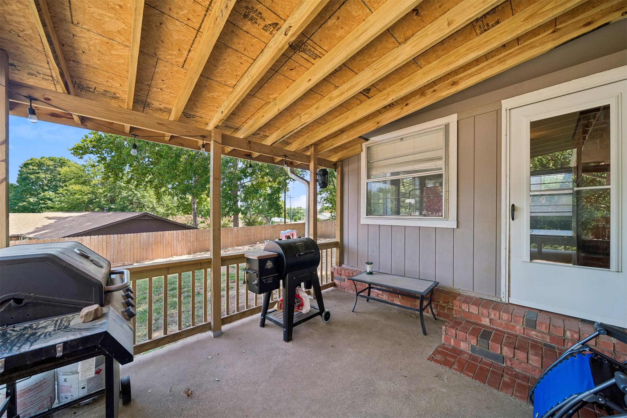 412 Beaumont Court Cleveland OK 74020